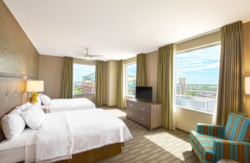 Houston Convention District Hotel | Homewood Suites by Hilton Houston Downtown Convention Center