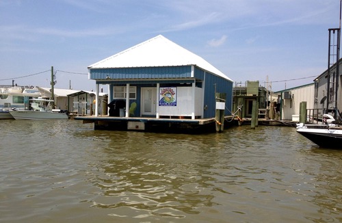 Venice Boat Rental | HONEYHOLE 3BR. Beautiful, spacious, and best of all.NO BUNK BEDS!