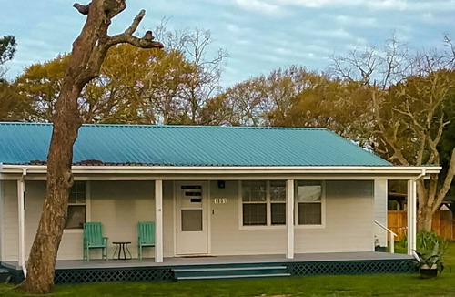 Palacios House | House, 2 Bedrooms, 1 Bath, (Sleeps 5)