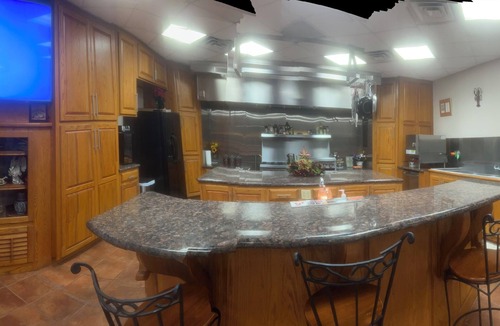 La Rose House | ICW Waterfront in Larose, LA. perfect for family gatherings. Great fishing