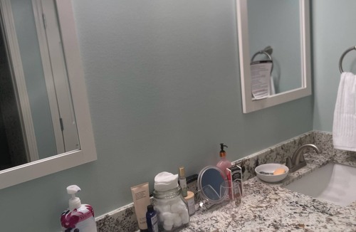 Destrehan House | Ideally located townhome with updated kitchen, patio, & W/D - dog-friendly