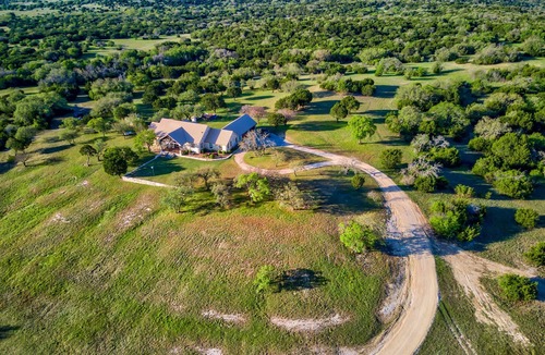 Meridian House | Inclusive Texas Ranch House on Secluded Exotic Ranch just South of Dallas
