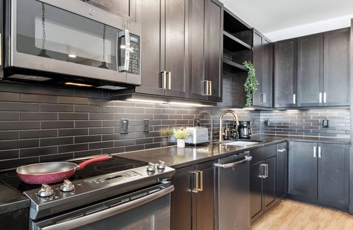 Deep Ellum Apartment | Indie Deep Ellum