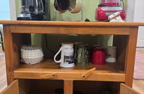 Fairbanks House | Infinity Guest House - Corporate Housing -Weekly Cleaning - Stocked Pantry