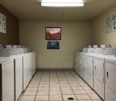 Metairie Hotel | InTown Suites Extended Stay New Orleans LA - Metairie