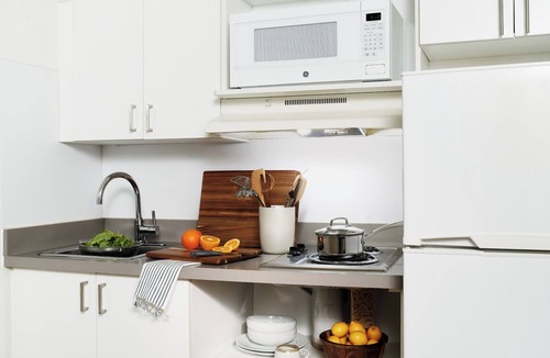 Harvey Hotel | InTown Suites Extended Stay Select New Orleans LA - Harvey