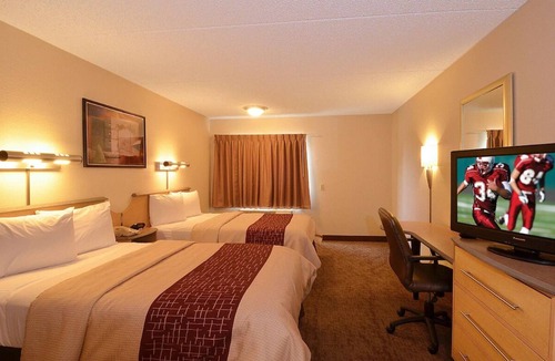 North San Antonio - SAT Hotel | Inviting San Antonio Spot, Ideal for Travelers with Pets | Near SA Airport