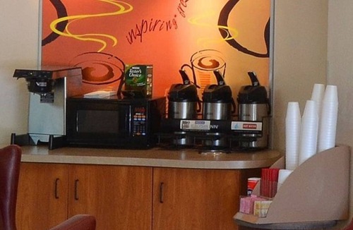 North San Antonio - SAT Hotel | Inviting San Antonio Spot, Ideal for Travelers with Pets | Near SA Airport