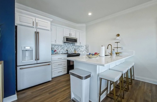 Jarreau House | It's About River Time, a 3BR/3BA house on False River, fenced yard & large pier!