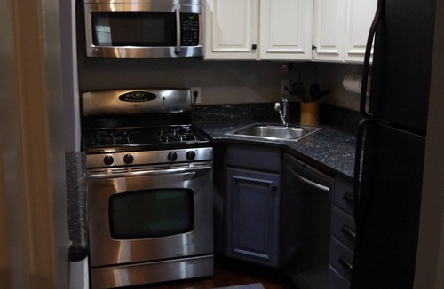 Faubourg Marigny House | JAZZY SWEET SPOT 1BLK TO FRENCH QUARTER 1.5 BLKS TO FRENCHMEN. Free Wi-Fi.