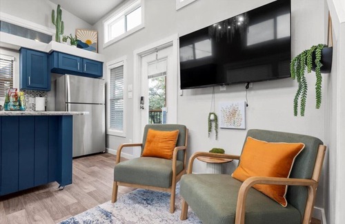Spicewood House | Joshua Tree Desert Getaway- with Hill Country views