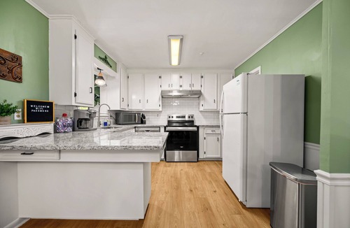 Pineville House | Katie's Place-Workspace-Pet Friendly-Family Games