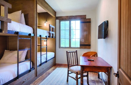 Ingram Resort | Kayak, Swim, your heart desires!