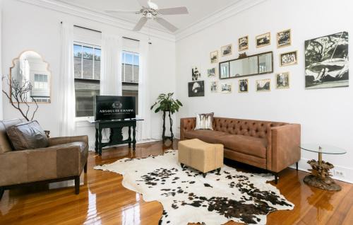 Natchez House | La Belle Bungalow - 2b2b, Pet Friendly with fee