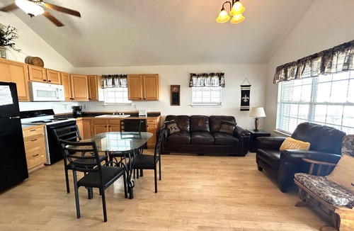 Grand Isle House | La Bon Vie - Coastal Realty Group