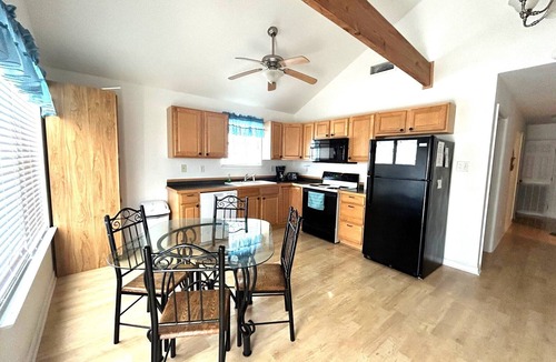 Grand Isle House | La Bon Vie - Coastal Realty Group