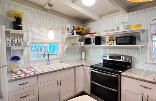Surfside Beach House | La Palapa whole house at pedestrian beach! Surfside Beach Texas!