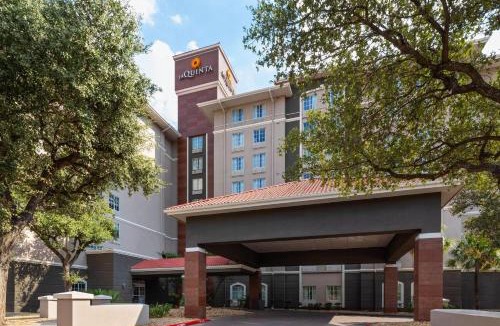 Shearer Hills - Ridgeview Hotel | La Quinta by Wyndham San Antonio Airport