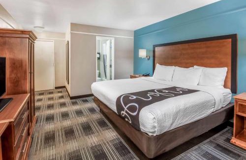 Southside Hotel | La Quinta Inn by Wyndham San Antonio Brooks City Base