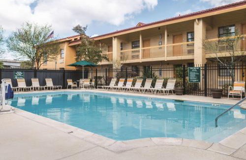 Terrytown Hotel | La Quinta Inn by Wyndham New Orleans West Bank/Gretna