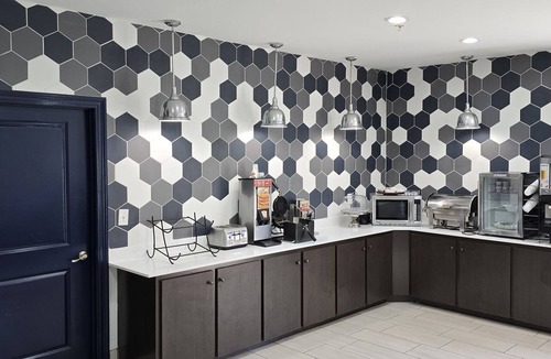 Gonzales Hotel | La Quinta Inn & Suites by Wyndham Gonzales LA