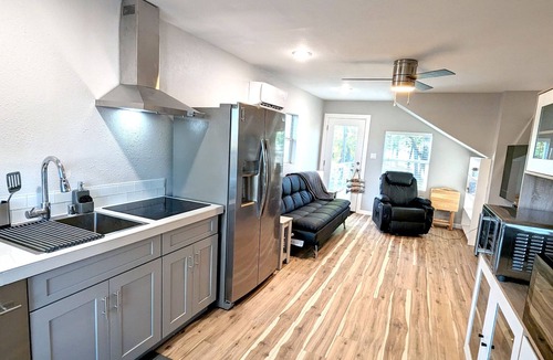 Quitman Cabin | Lake Fork Luxury and Leisure. 2 story cabin in gated resort. Many amenities!