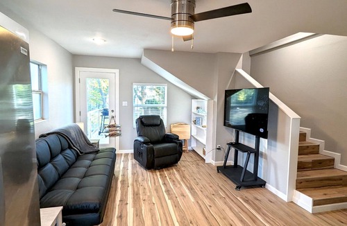 Quitman Cabin | Lake Fork Luxury and Leisure. 2 story cabin in gated resort. Many amenities!