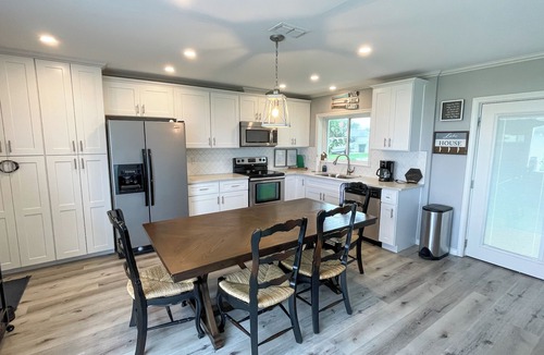 Lakeside House | Lake front property- livin' the "simple life" Vida Sencilla