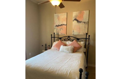 Benton Condo | Lake Life in Benton!