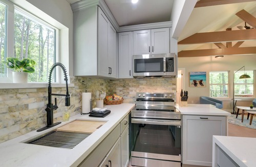 Pointblank House | Lake Livingston Retreat w/Dock & Waterfront View!