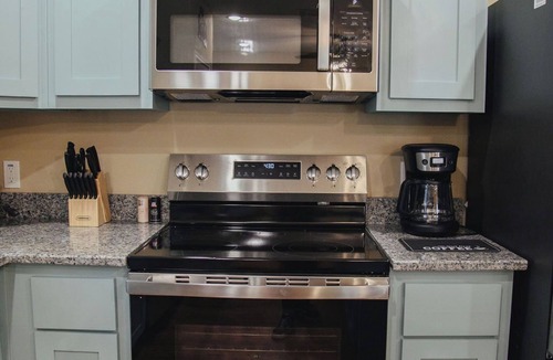 West Tawakoni House | 🌅 Lake Town Rental, Fishing Retreat, Walk to Lake Tawakoni