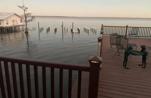 Pierre Part House | Lake Verret Getaway on the Water, Pierre Part