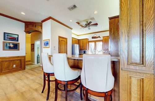Bridgeport House | Lakefront Estate: Stunning Views, Deck, Bar & Dock