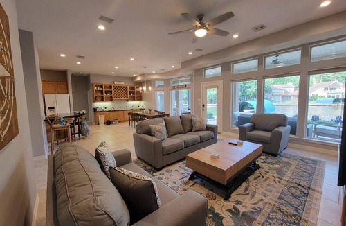 Walden on Lake Conroe House | Lakefront Home with private pool and dock.