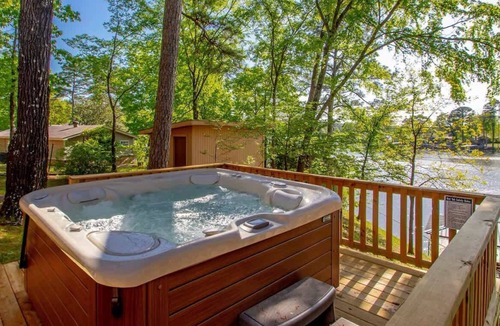 Mid America House | Lakefront House with Hot Tub, Dock, Game Room