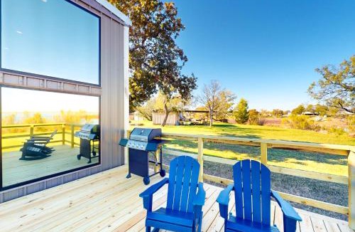 Breckenridge House | Lakefront Oasis w/Water Toys! Breckenridge Home