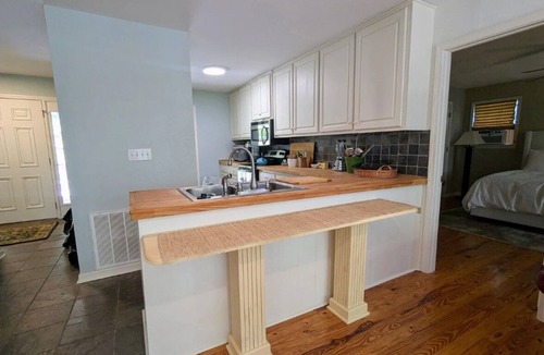 Bouvet Island House | Lakefront on Greer’s Ferry in secluded upscale neighborhood.
