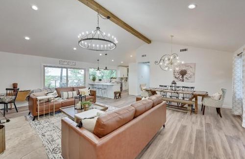 Bridgeport House | Lakefront, Private Dock, Spectacular Views