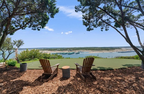 Marshall's Point House | Lakeside Estate · Sleeps 20 · Infinity Pool & Boat Slip · 180' View
