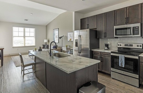 Denton Apartment | Landing | Amazing 1BD, Clubhouse, Courtyard