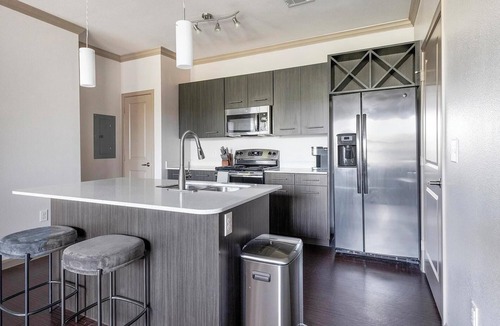 Wetmore Apartment | Landing | Beautiful 1BD, Gym, Yoga Studio