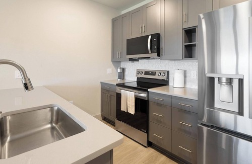 Midlothian Apartment | Landing | Beautiful 1BD, Clubhouse, Game Room