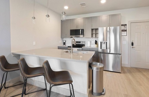Midlothian Apartment | Landing | Beautiful 1BD, Clubhouse, Game Room