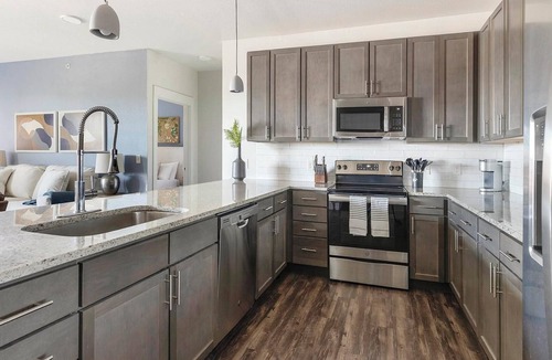 Stone Oak Apartment | Landing | Beautiful 2BD, Game Room, Pool