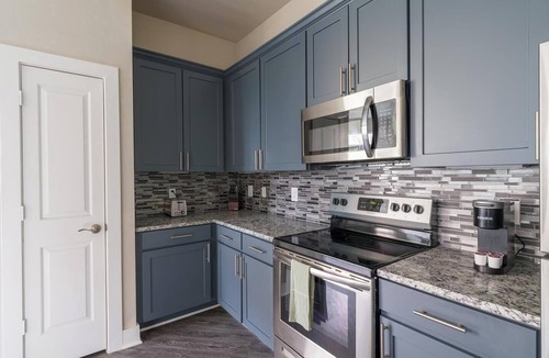 Nassau Bay Apartment | Landing | Incredible 1BD, Gym, Yoga Studio