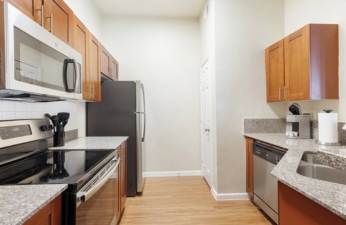 Lewisville Apartment | Landing | Incredible 2BD, Clubhouse, Gym