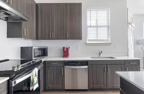 Pflugerville Apartment | Landing | Incredible 1BD, Clubhouse, Game Room