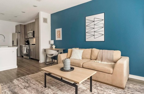 San Antonio Apartment | Landing | Incredible 1BD, Gym, Clubhouse