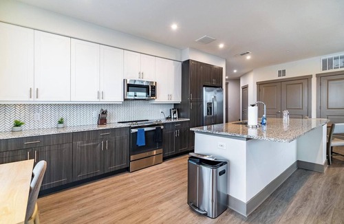 McKinney Apartment | Landing | Spectacular 2BD, Gym, Clubhouse