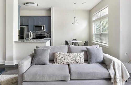 Nassau Bay Apartment | Landing | Spectacular 1BD, Yoga Studio, Clubhouse